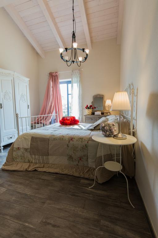 Cascina Arcangelo Raffaele Сasa de vacaciones Verduno